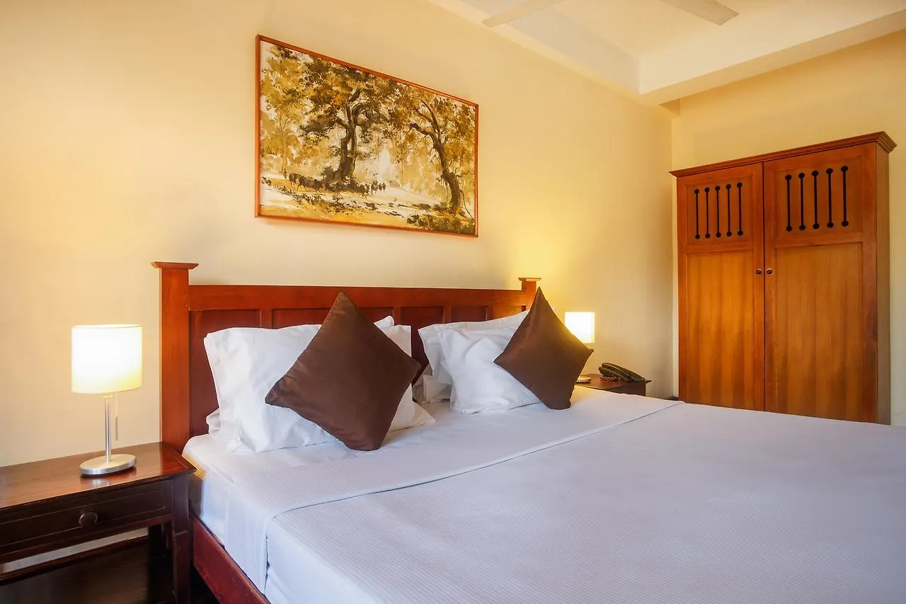 Hotel Janaki Colombo Sri Lanka